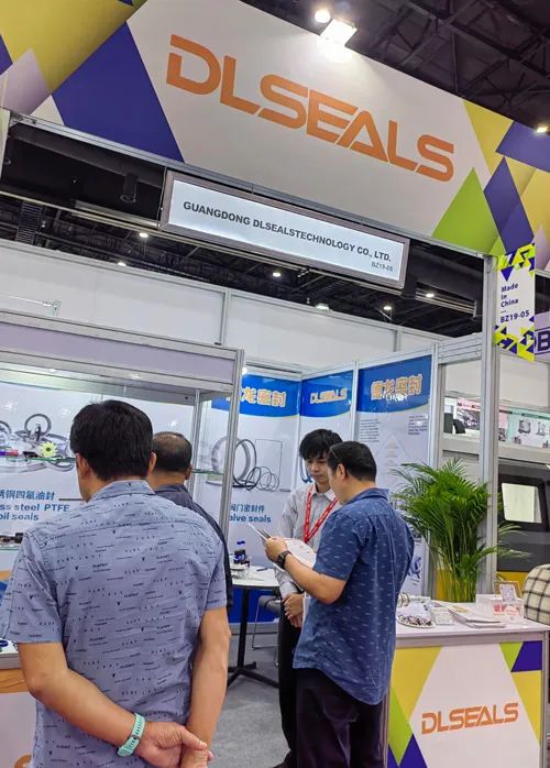 2023泰國國際機(jī)床和金屬加工機(jī)械展覽會(huì)第二天4