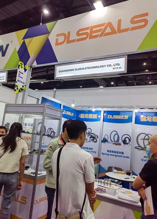 2023泰國國際機(jī)床和金屬加工機(jī)械展覽會(huì)第二天2